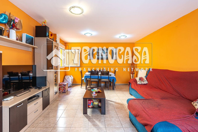 piso-en-venta-en-calle-albariza-4-38627-arona-santa-cruz-de-tenerife-big-2