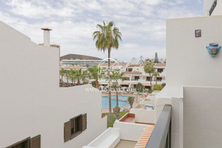 Piso en venta en Victoria Court I, Los Cristianos, 1325