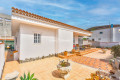 casa-o-chalet-independiente-en-venta-en-los-cristianos-small-4