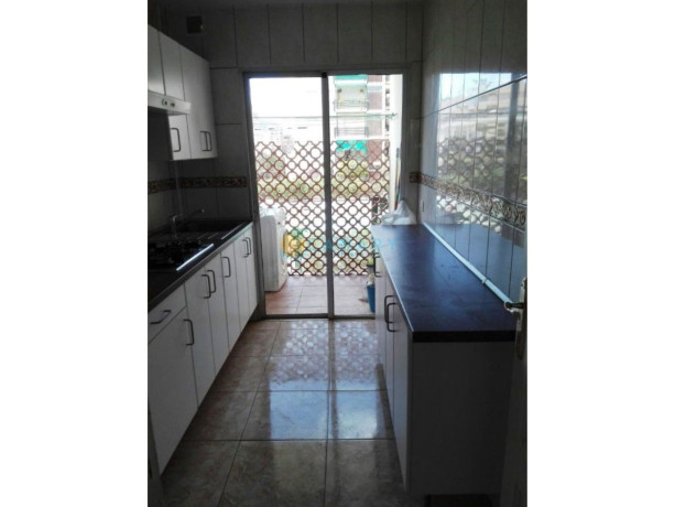 piso-en-venta-en-avenida-juan-carlos-i-39-big-4