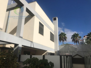 Chalet adosado en venta en calle Saloma (ref. 2DT_1962)