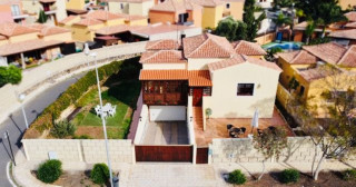 Casa o chalet independiente en venta en Cho-Guaza (ref. 94332360)