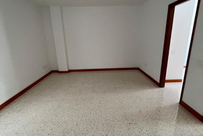 piso-en-venta-en-avenida-de-suecia-big-3