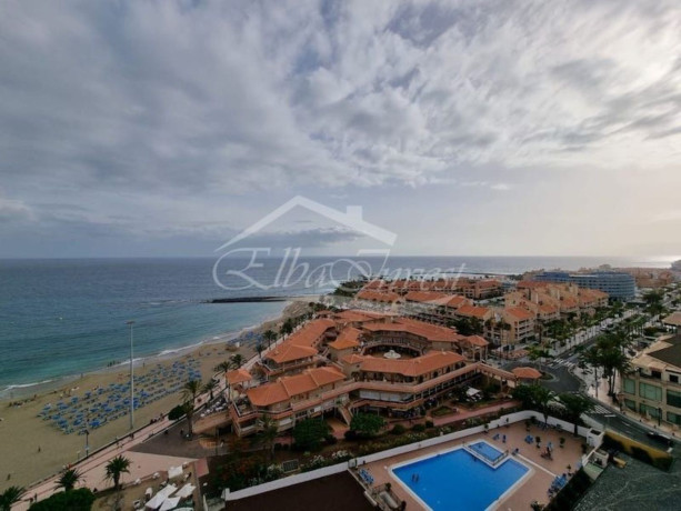 casa-o-chalet-en-venta-en-los-cristianos-big-28