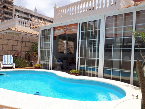 chalet-adosado-en-venta-en-avenida-flamingo-big-2