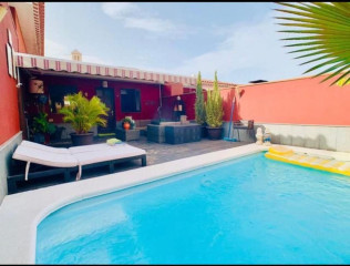 Chalet adosado en venta en calle cardon s/n