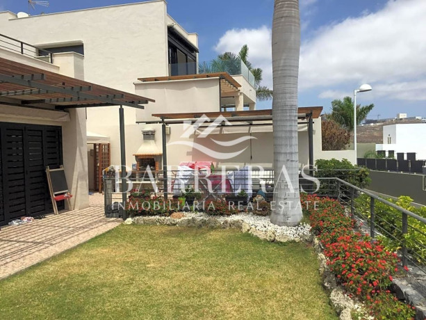 casa-o-chalet-independiente-en-venta-en-calle-luxemburgo-big-2