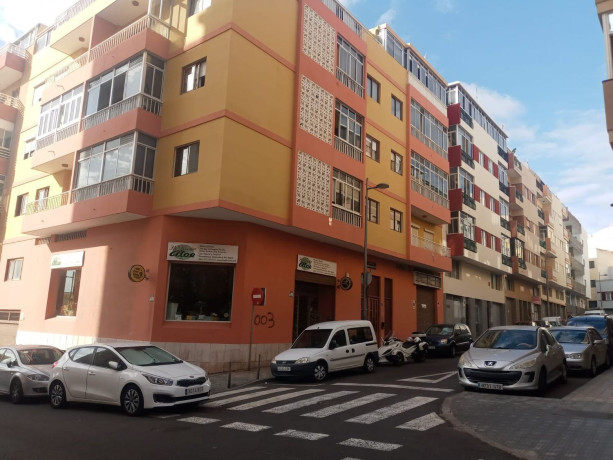 piso-en-venta-en-calle-jose-cubiles-1-big-1