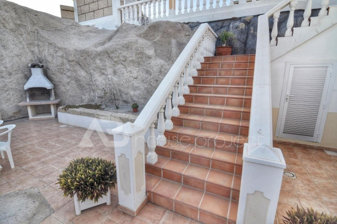 casa-o-chalet-independiente-en-venta-en-los-abrigos-big-28