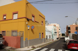 Casa o chalet en venta en calle Hurtado de Mendoza, 24 (ref. c0125-00187)