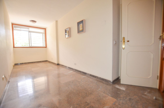 piso-en-venta-en-avenida-reyes-catolicos-sn-big-22