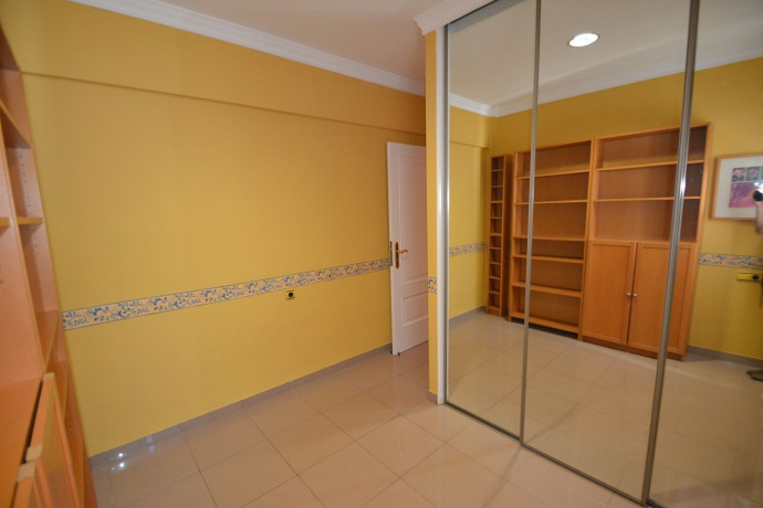 piso-en-venta-en-avenida-islas-canarias-12-big-8