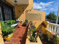 chalet-adosado-en-venta-en-guajara-small-1