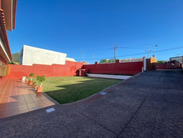 casa-o-chalet-independiente-en-venta-en-calle-las-camelias-el-pico-sn-big-4