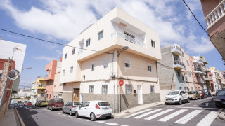 Piso en venta en calle Mauricio, 30 (ref. CP009923)