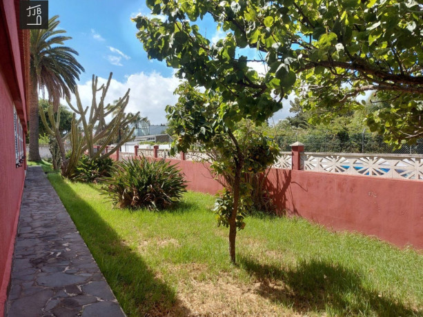 casa-o-chalet-independiente-en-venta-en-la-laguna-big-6