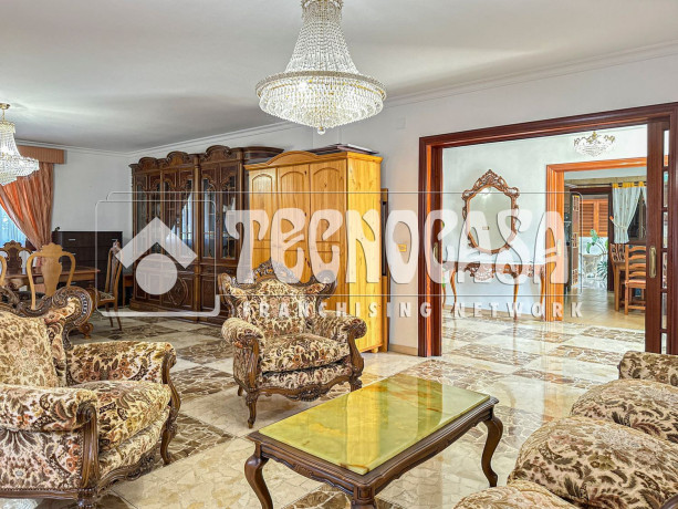 casa-o-chalet-independiente-en-venta-en-san-pancracio-big-0