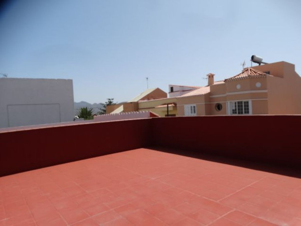 chalet-adosado-en-venta-en-urb-la-higuerita-la-cuesta-big-15