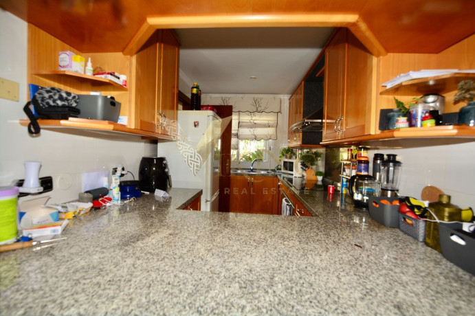 chalet-adosado-en-venta-en-puerto-de-santiago-big-1