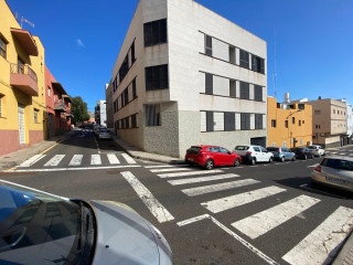 Piso en venta en calle San Cristobal (ref. 00763)