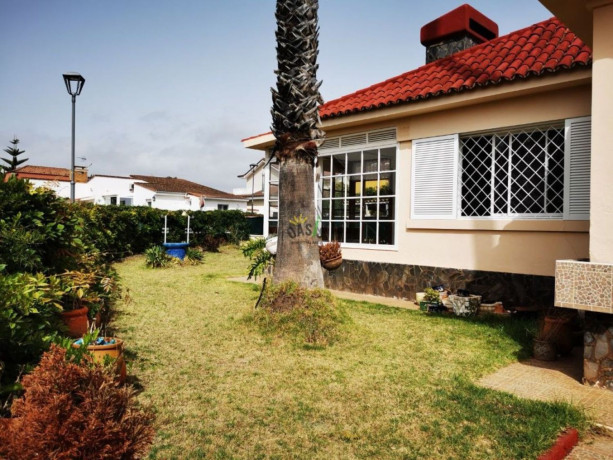 casa-o-chalet-en-venta-en-vega-lagunera-big-0