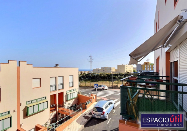 chalet-adosado-en-venta-en-calle-forja-el-gramal-big-3