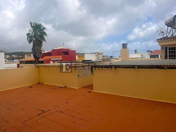 casa-o-chalet-independiente-en-venta-en-gracia-big-1