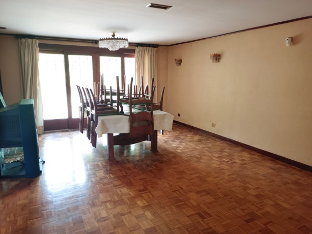 casa-o-chalet-independiente-en-venta-en-la-laguna-big-14