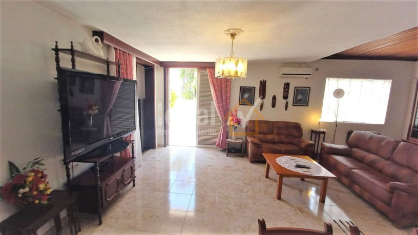 casa-o-chalet-en-venta-en-playa-de-las-americas-big-5