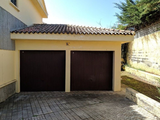 casa-o-chalet-independiente-en-venta-en-calle-roque-nublo-27-big-4