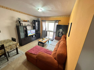 Piso en venta en calle Icod, 40 (ref. 102339424)