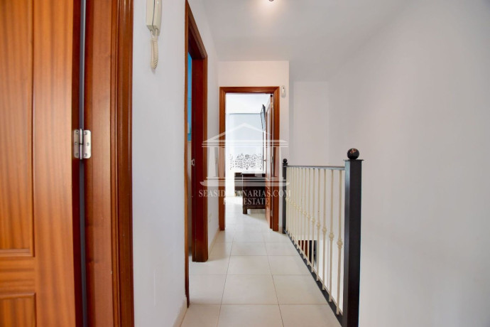 chalet-adosado-en-venta-en-calle-jara-big-25