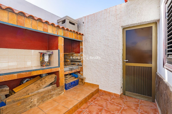 casa-o-chalet-en-venta-en-calle-amapola-big-13