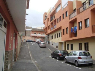 Piso en venta en calle Isla de la Gomera, 1