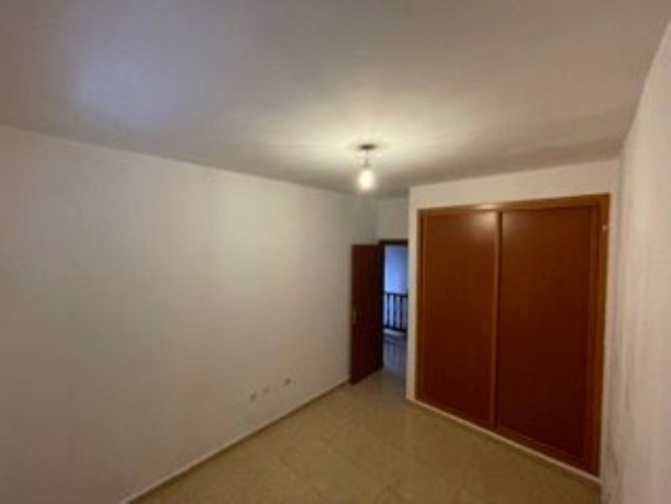 chalet-adosado-en-venta-en-san-isidro-9-big-9