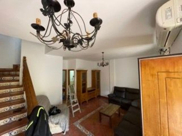 chalet-adosado-en-venta-en-san-isidro-9-big-1