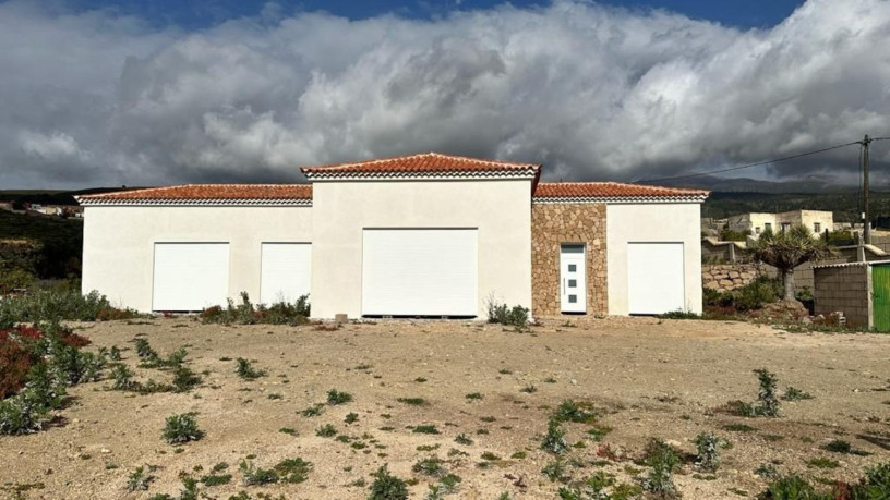 finca-rustica-en-venta-en-granadilla-big-0