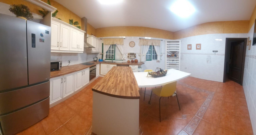 casa-o-chalet-independiente-en-venta-en-calle-buen-viaje-31-big-1