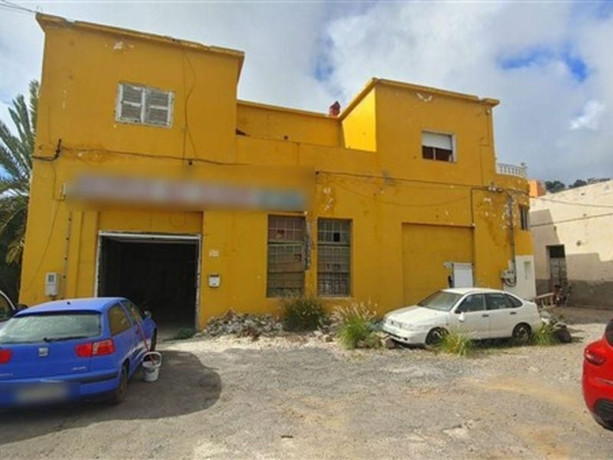 chalet-adosado-en-venta-en-fundador-gonzalo-gonzalez-36-big-5