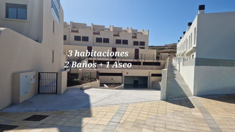 chalet-pareado-en-venta-en-avenida-mar-adriatico-big-3