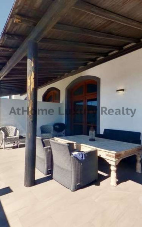 chalet-adosado-en-venta-en-el-medano-big-4