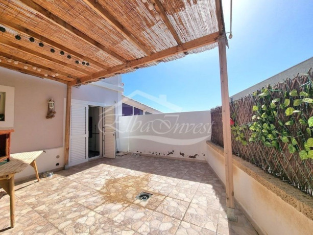 chalet-adosado-en-venta-en-los-abrigos-big-27