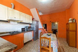 Casa terrera en venta en la iglesia, 41 (ref. 0113-00395)