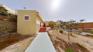 Casa o chalet independiente en venta en calle La Hoyita (ref. 98448269)