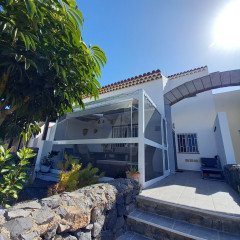 Chalet adosado en venta en calle los Cardones (ref. haa-2300)