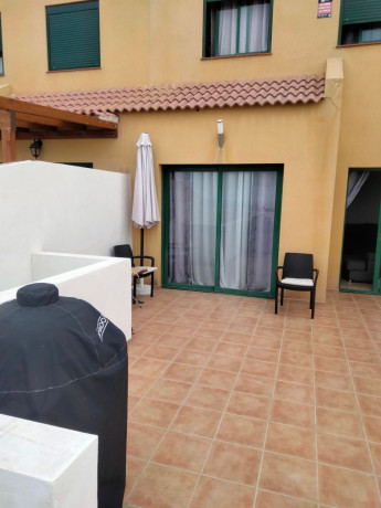 chalet-adosado-en-venta-en-calle-la-polka-sn-big-19