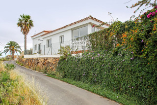 Casa de pueblo en venta en calle Fermín Pérez (ref. 1015)