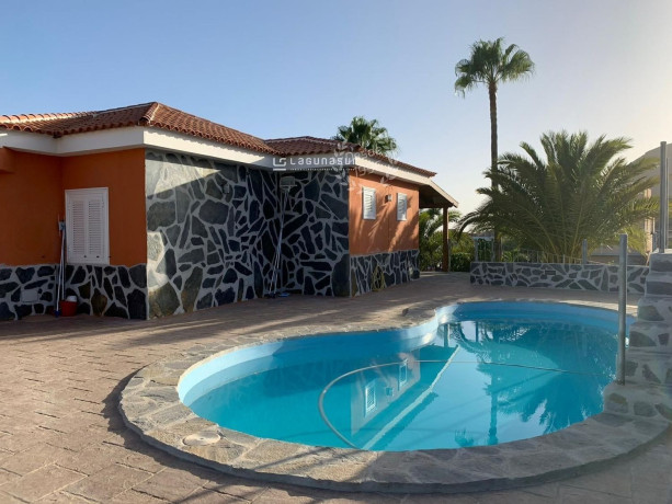 casa-o-chalet-independiente-en-venta-en-san-miguel-de-abona-big-4