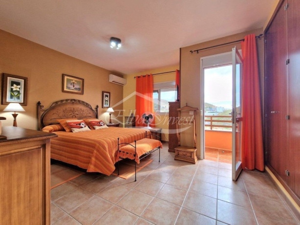 chalet-adosado-en-venta-en-san-miguel-de-abona-big-19