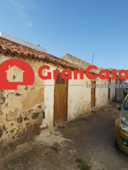 Casa de pueblo en venta en calle Alfonso Mejías (ref. GS001286)